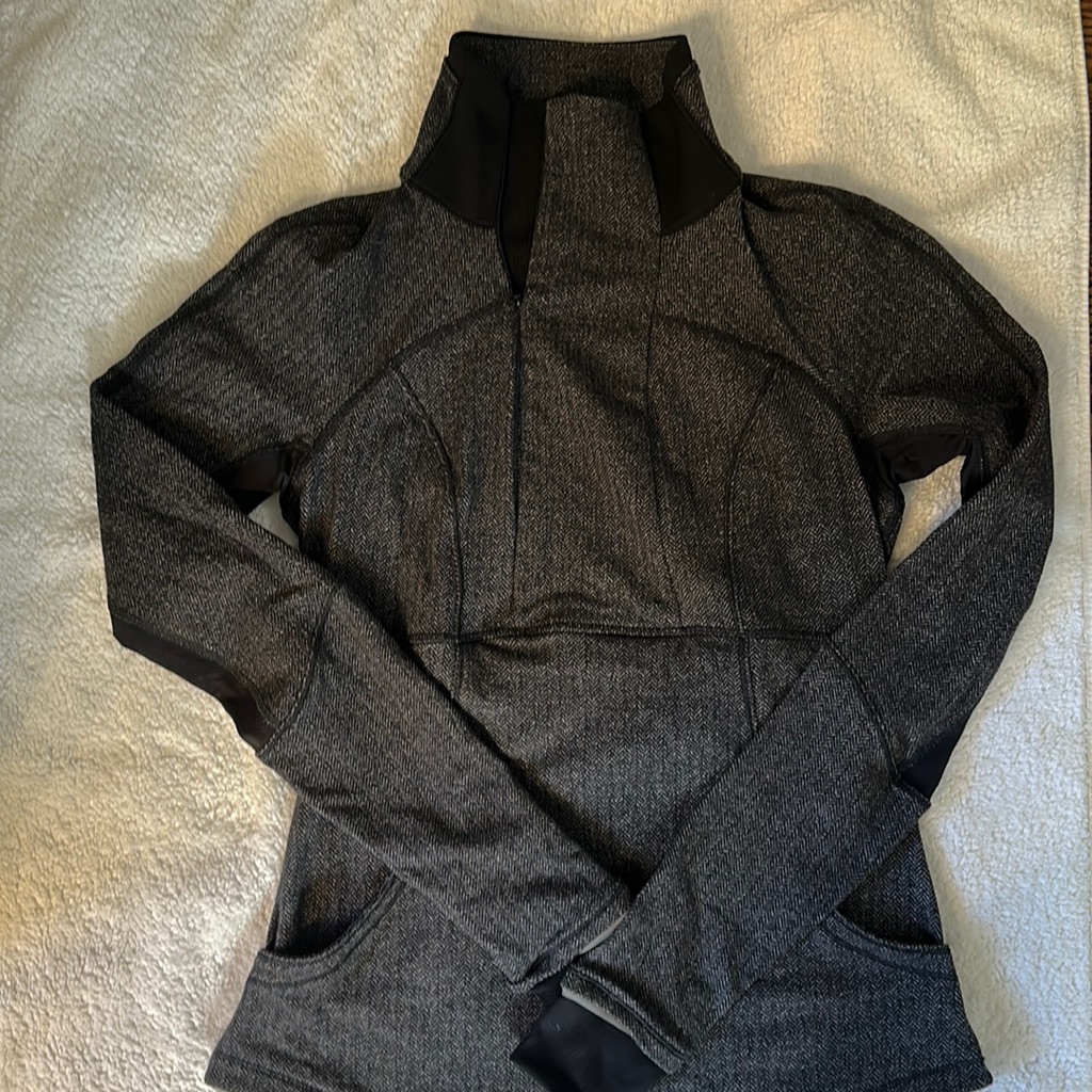 Lululemon ¼ Zip Pullover